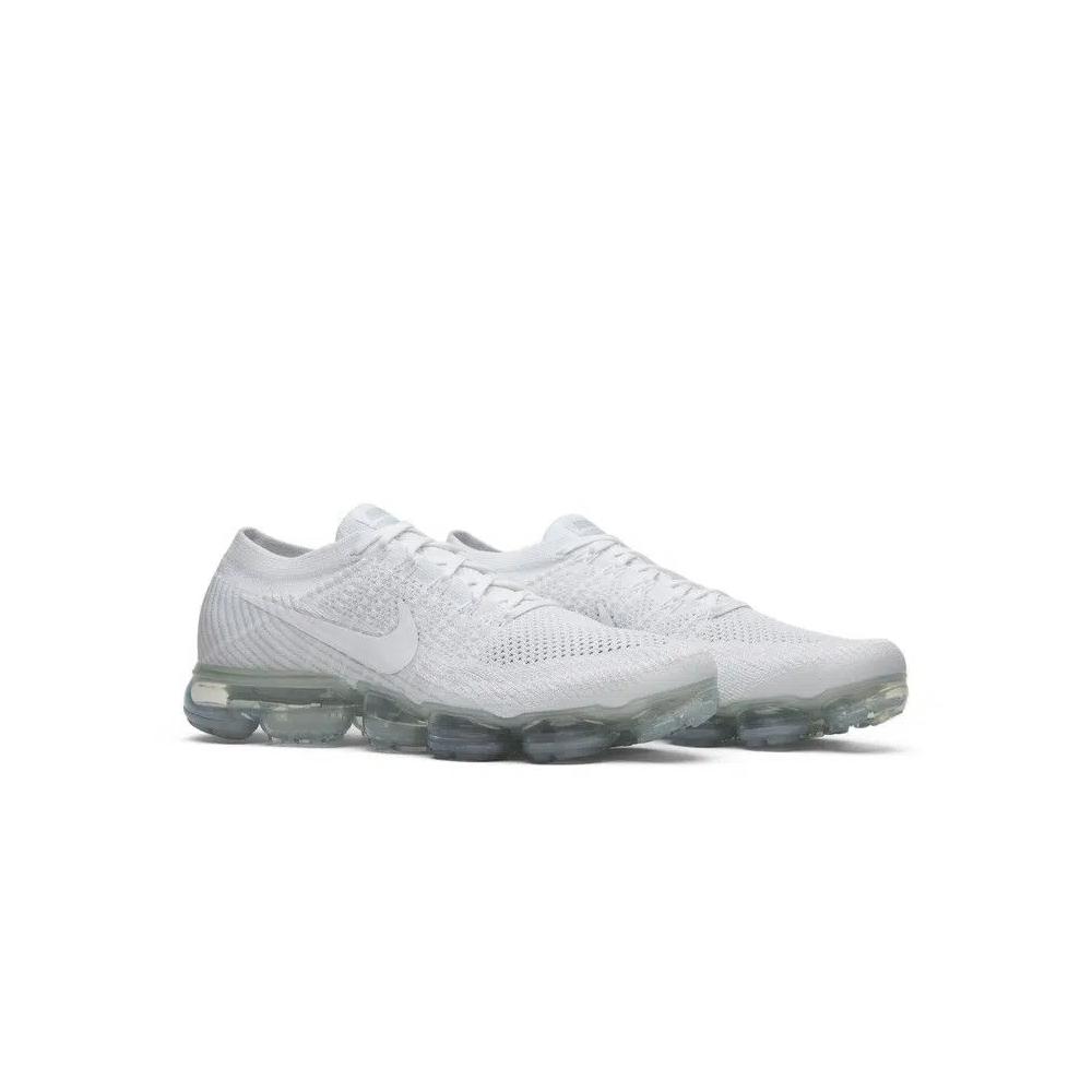 Кроссовки Nike Air VaporMax 'White Christmas' 8