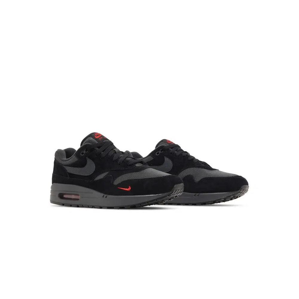 Кроссовки Nike Air Max 1 'Black University Red' 8