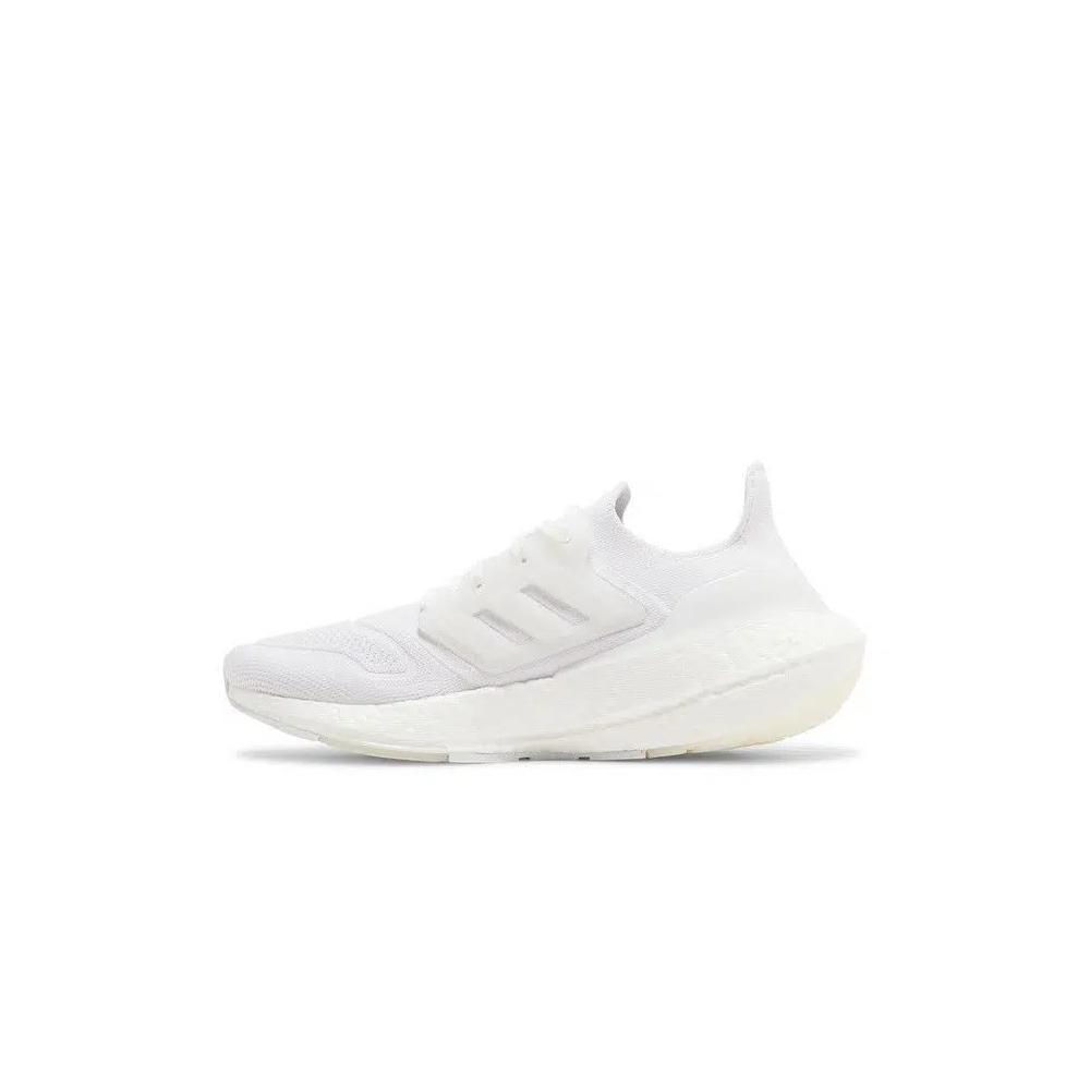 Кроссовки adidas Wmns UltraBoost 22 'Triple White' 3