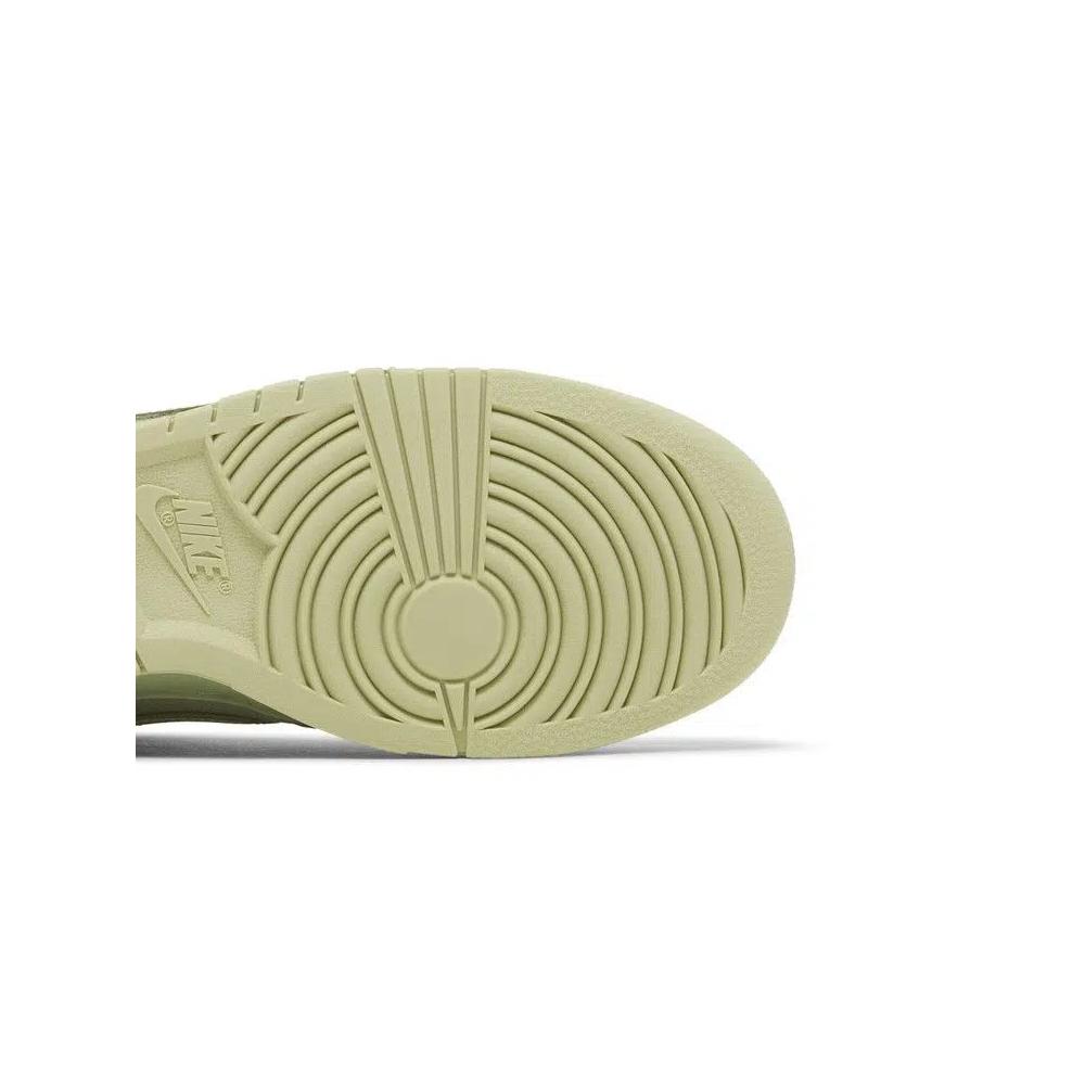 Кроссовки Nike Dunk Low Premium 'Oil Green' 5