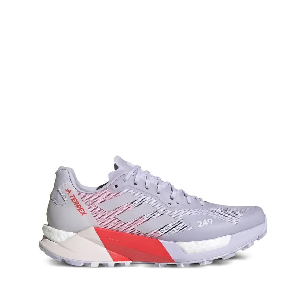 Кроссовки Ultra Purple Tint/Solar Red из коллаборации с Terrex Agravic 1