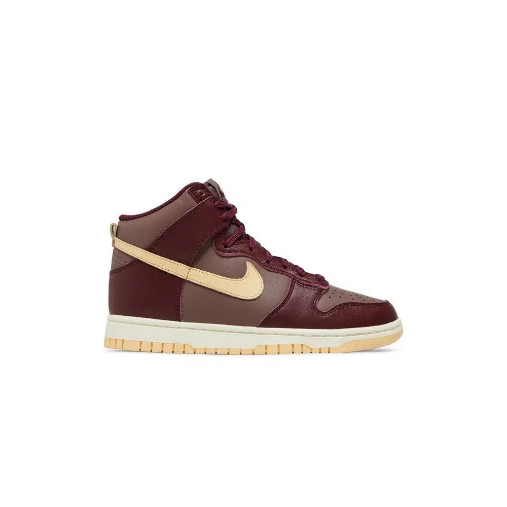 Кроссовки Nike Wmns Dunk High 'Plum Eclipse' 1
