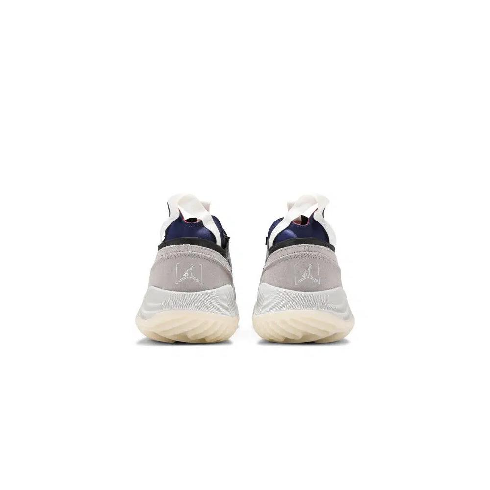 Повседневные кроссовки Air Jordan Delta Breathe 'Clear Medium Grey' 6