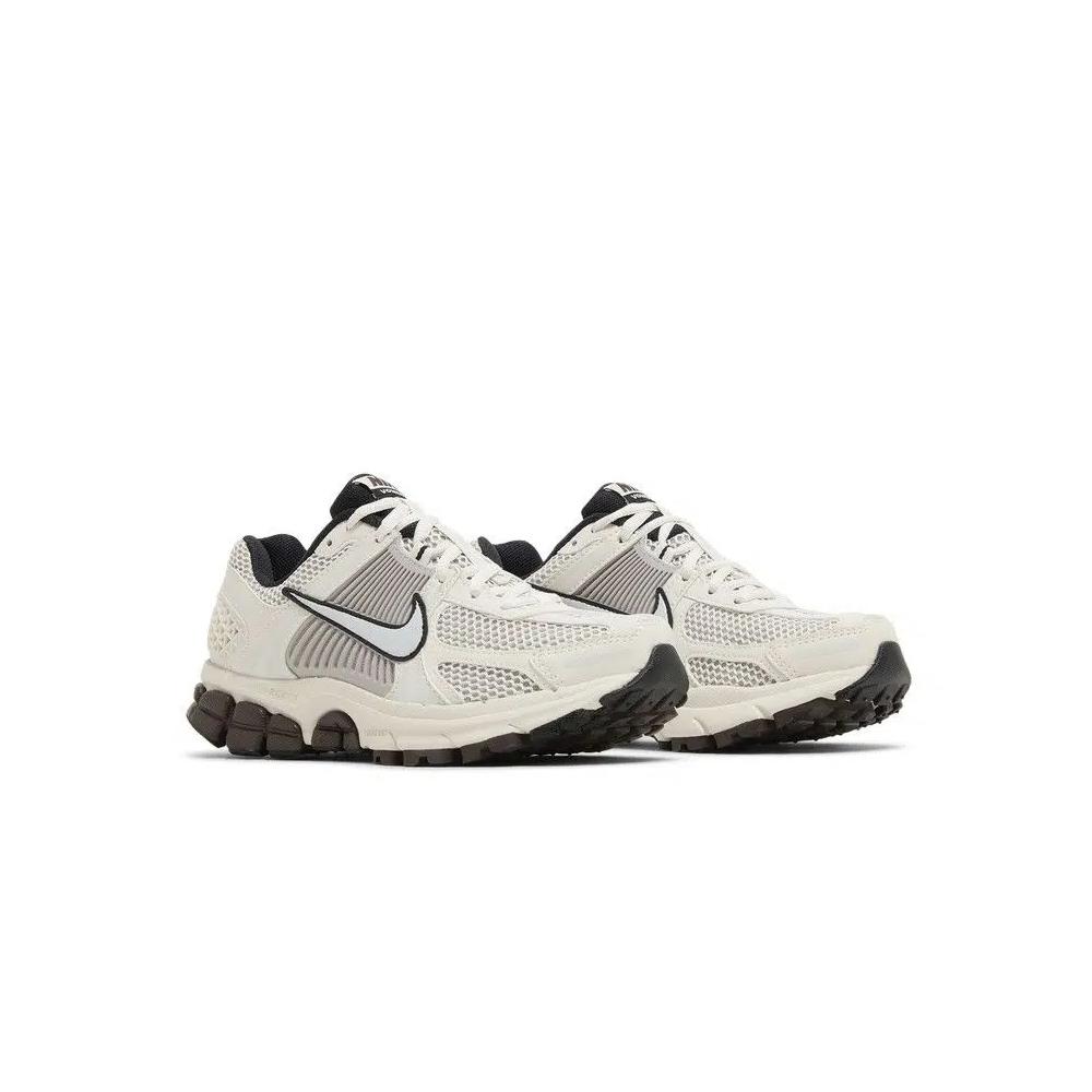 Кроссовки Nike Women's Air Zoom Vomero 5 'Phantom' 8