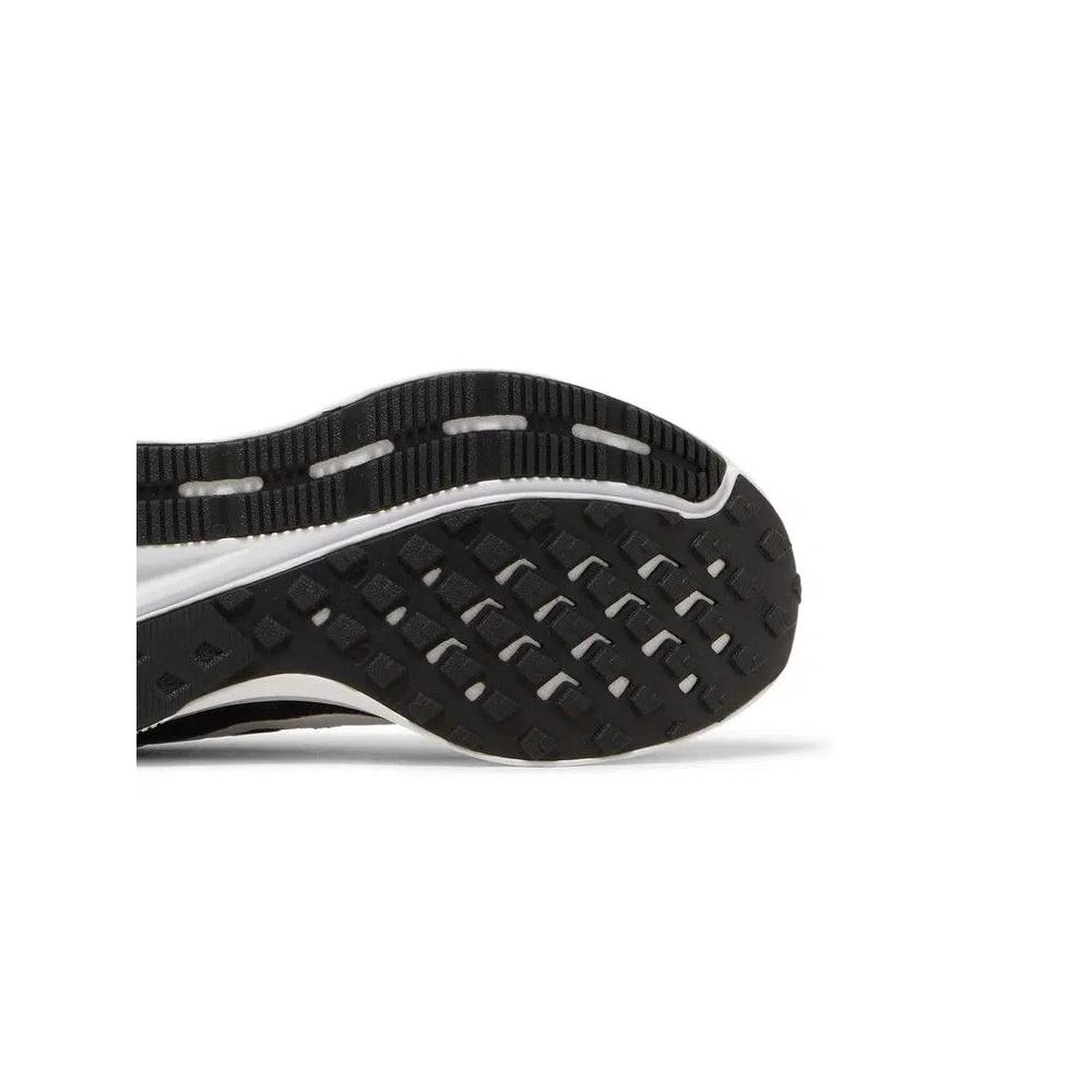 Кроссовки Nike Wmns Run Swift 2 'Black White' 5