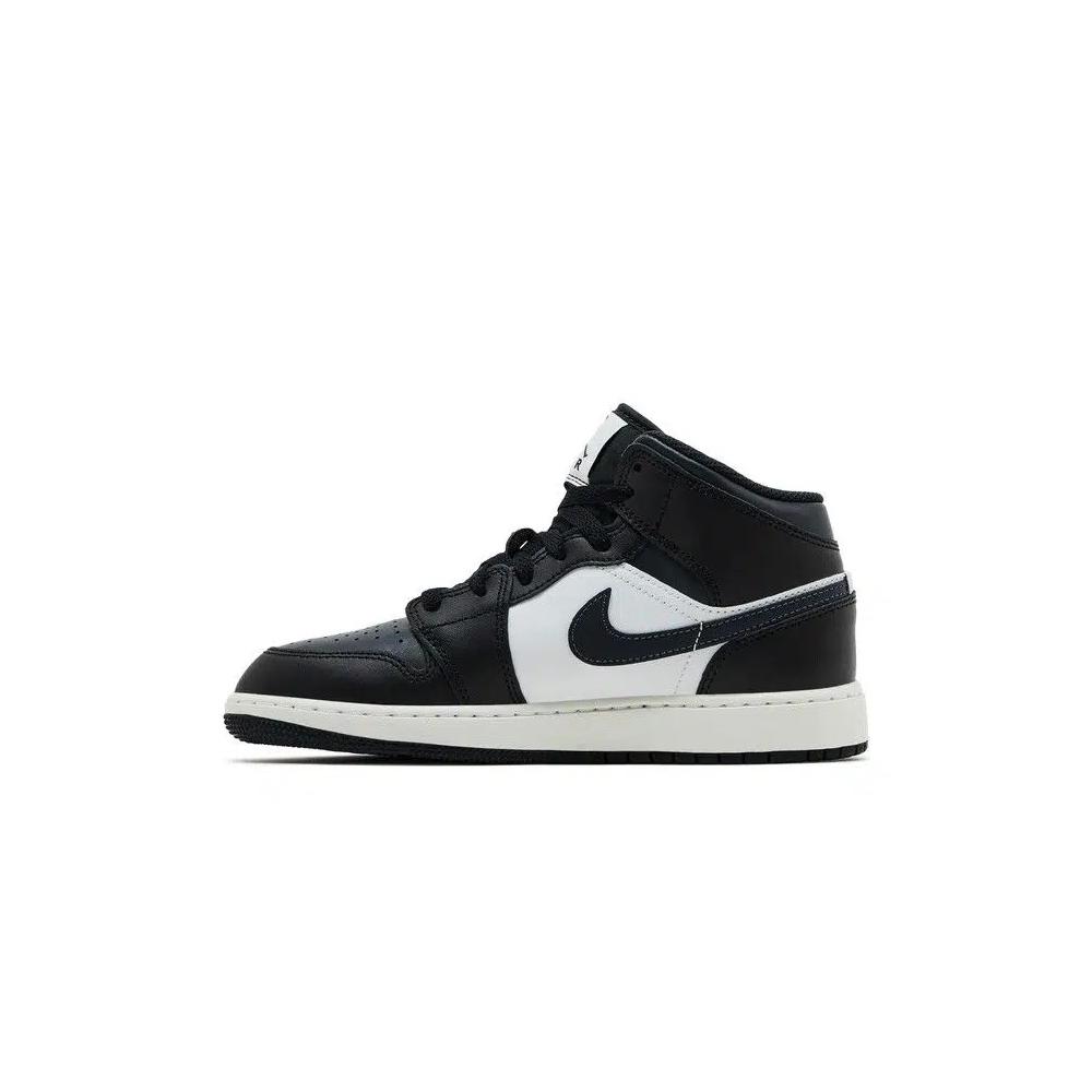 Кроссовки Air Jordan 1 Mid GS 'Black Off Noir' 3