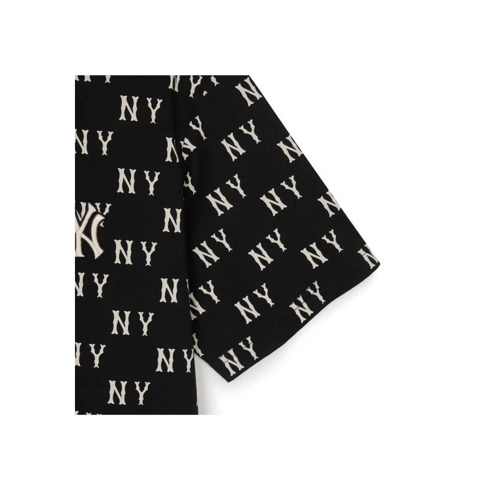 Футболка CLASSIC MONOGRAM ALLOVER NEW YORK YANKEES 5