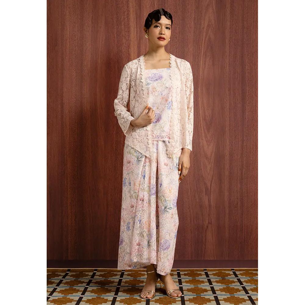 ISABELLA KEBAYA КРУЖЕВНОЙ НАБОР 4