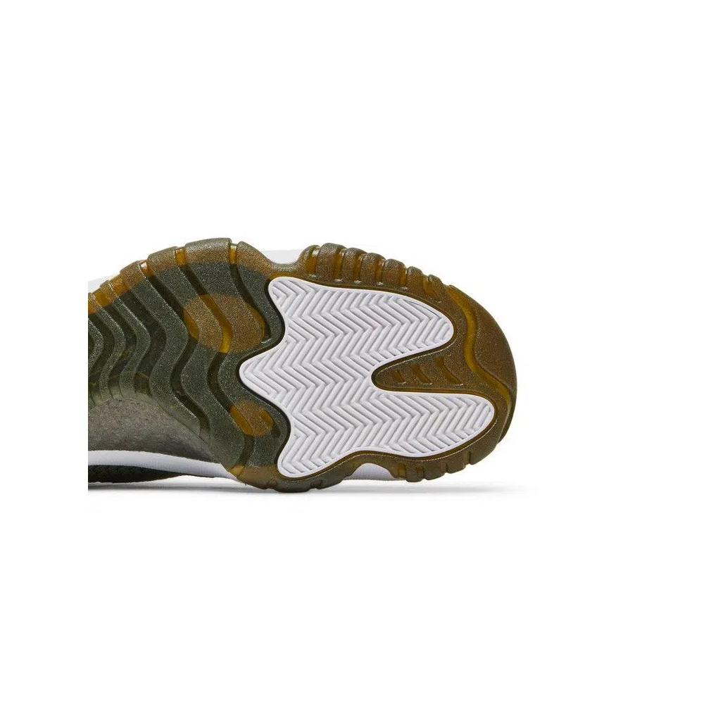 Кроссовки Air Jordan Future 'Iguana' 5