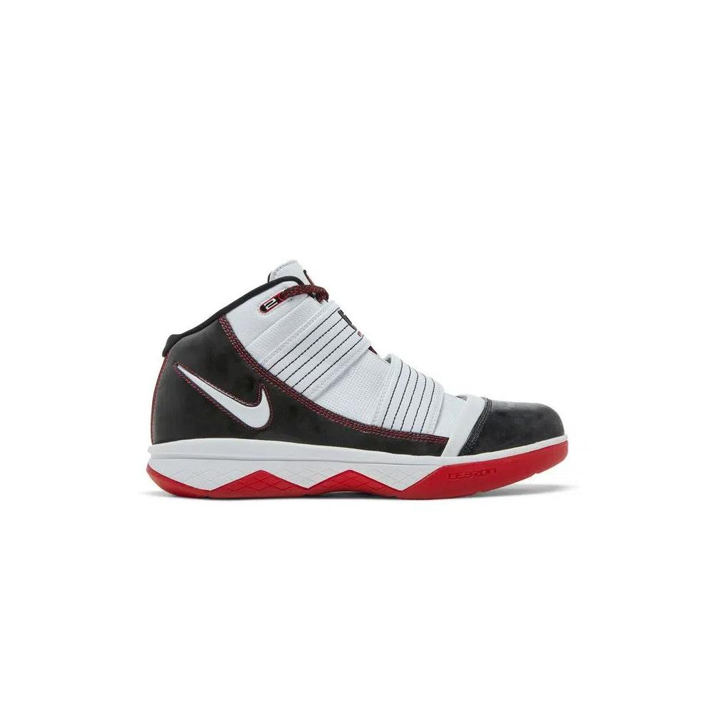 Кроссовки Nike LeBron Zoom Soldier 3 'POP' 1