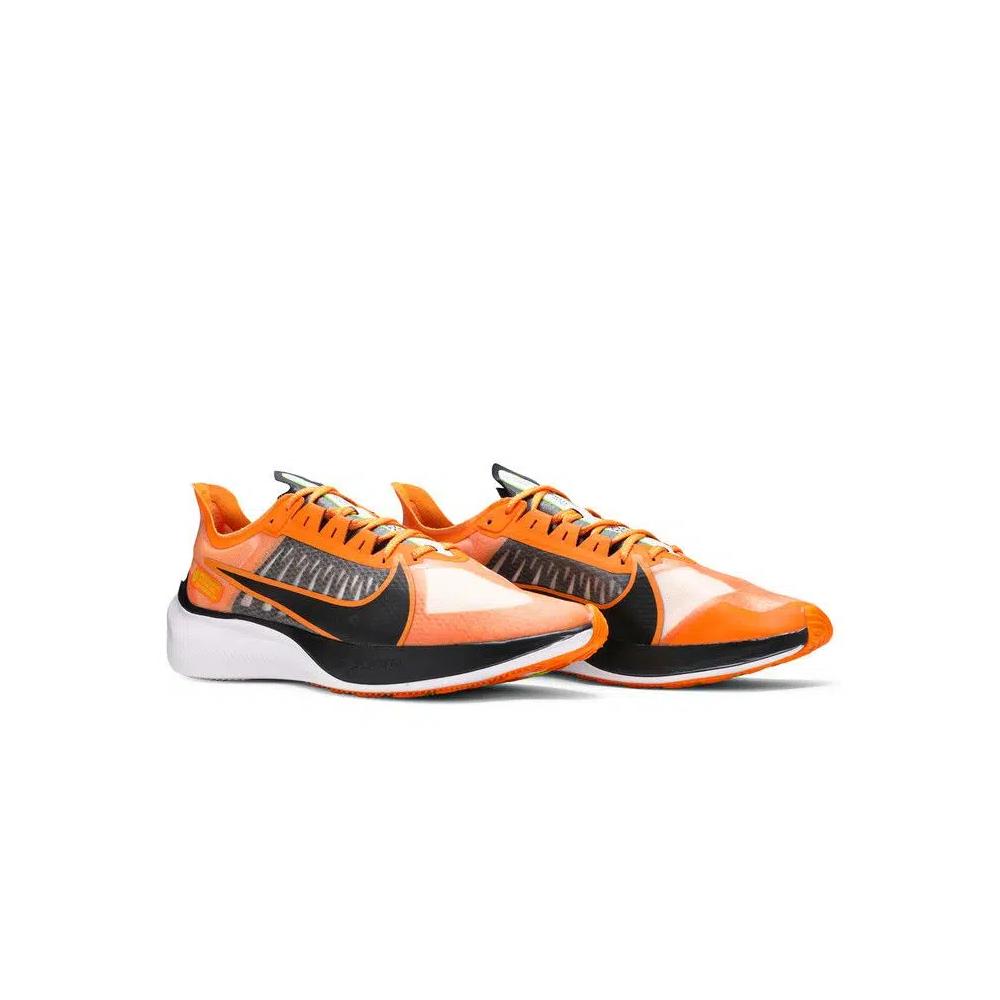 Кроссовки Nike Zoom Gravity 'Кумкват' 8