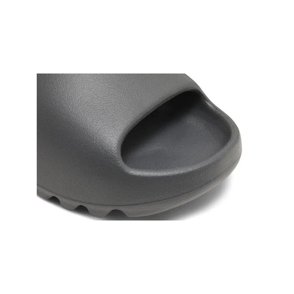 Слайды adidas Yeezy Slides 'Granite' 9