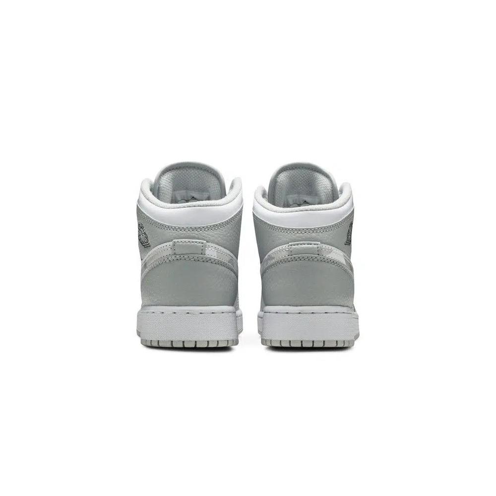 Кроссовки Air Jordan 1 Mid SE GS 'Swoosh Logo - Grey Camo' 6