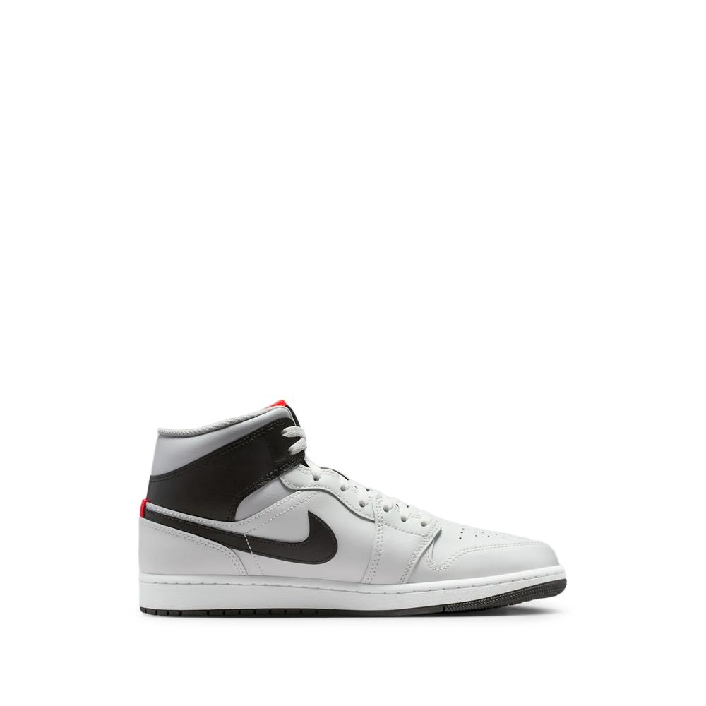 Кроссовки Air Jordan 1 Mid на шнуровке 1