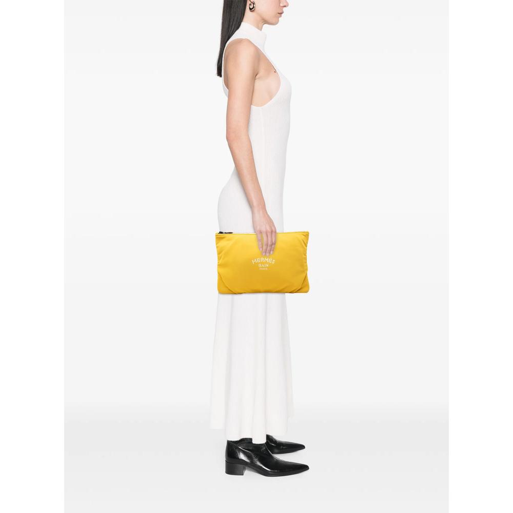 2018-2026 Medium Neoprene Neobain Case clutch bag 2