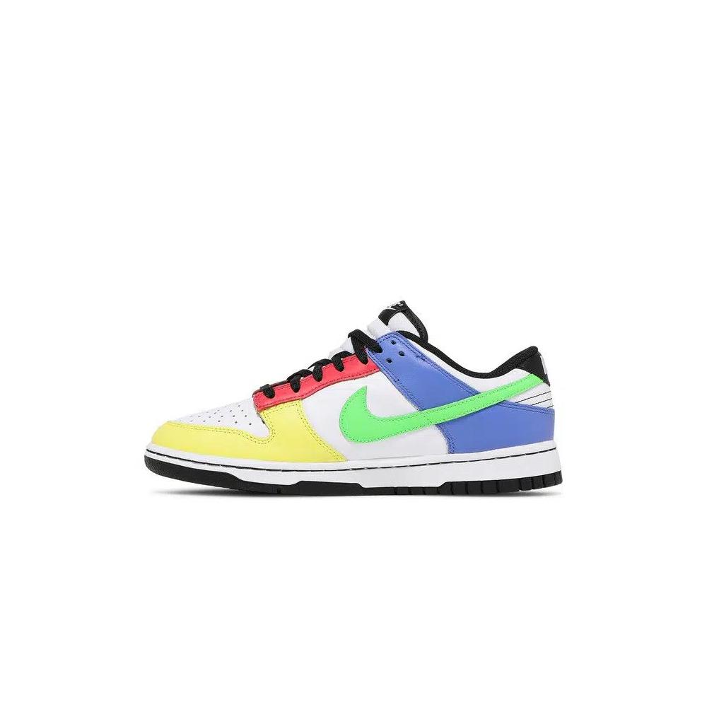 Кроссовки Nike Wmns Dunk Low 'Green Strike' 3