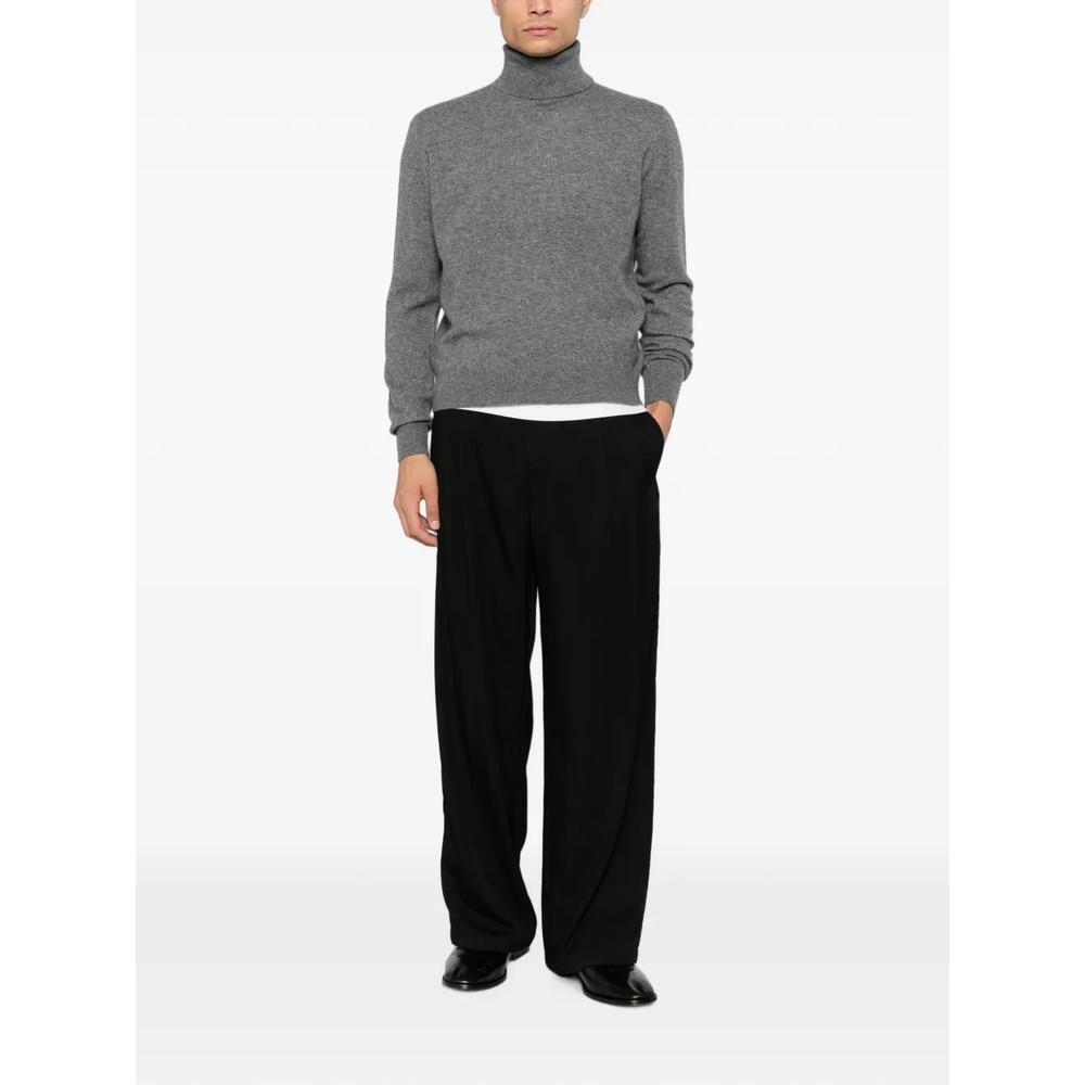 roll-neck knitted sweater 2