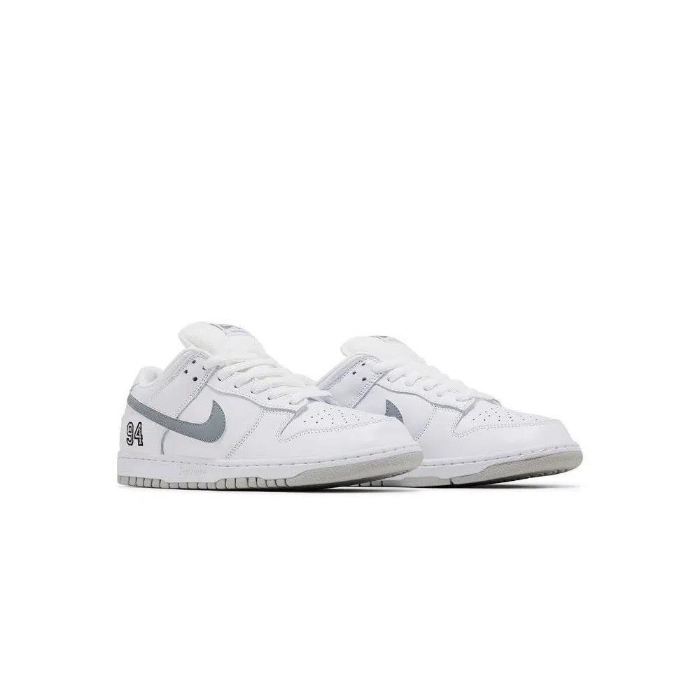 Кроссовки Supreme x Nike Dunk Low SB 'White Metallic Silver' 8