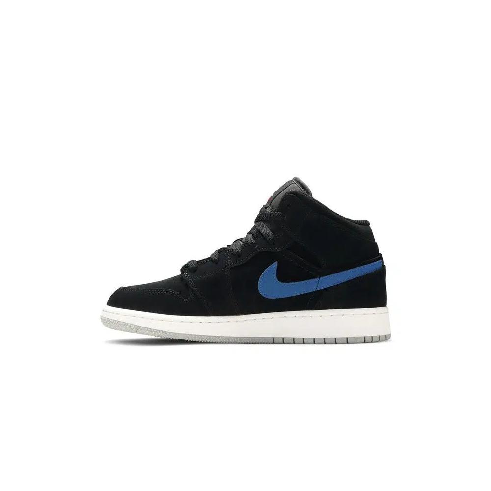 Кроссовки Air Jordan 1 Retro Mid GS 'Black University Red' 3
