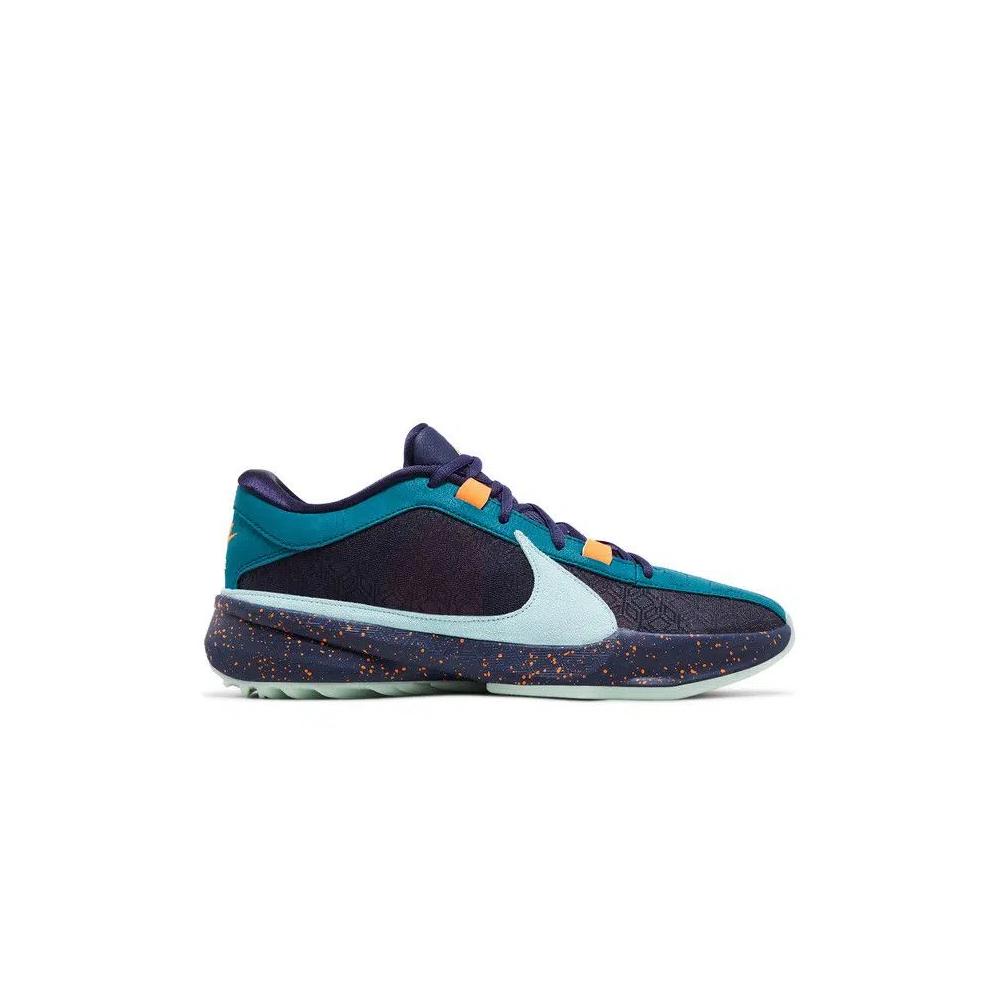 Кроссовки Nike Zoom Freak 5 'Нигерийский Кошмар' 1