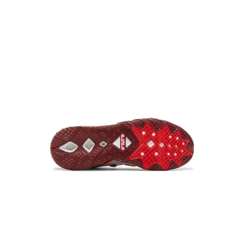 Кроссовки Mimi Plange x Nike LeBron 18 Low EP 'Higher Learning' 4