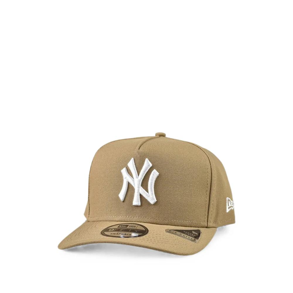 Бейсболка 9Fifty New York Yankees 1