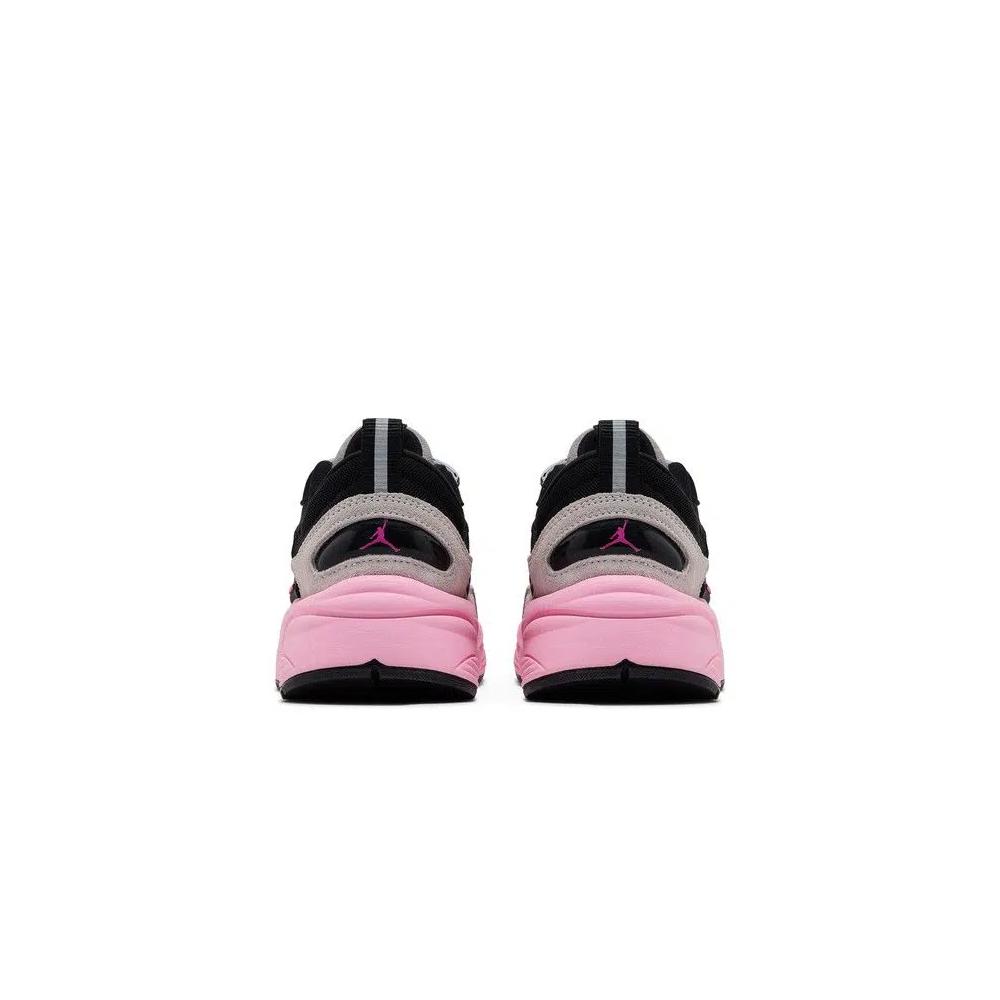 Кроссовки Air Jordan Trunner O/S "Wolf Grey Pink Blast" 6