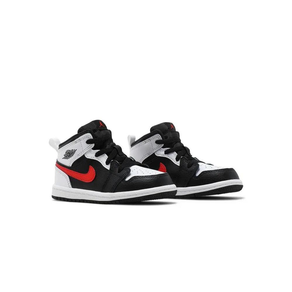 Образ жизни Баскетбол Air Jordan 1 Mid TD 'Chile Red' 8