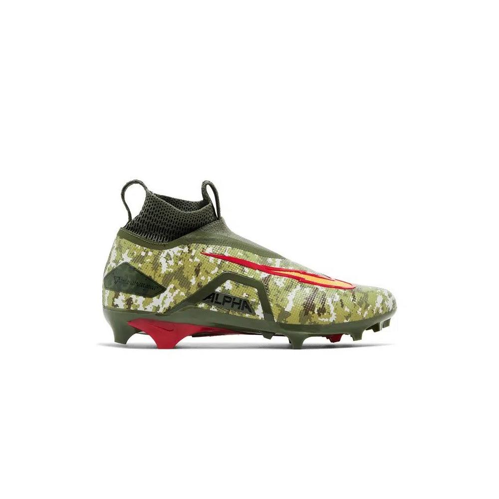 Шиповки Travis Kelce x Nike Alpha Menace Elite 3 'Digital Camo' 1