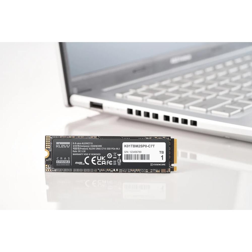 Klevv CRAS C715 1TB PCIe 3.0 NVMe M.2 SSD 24