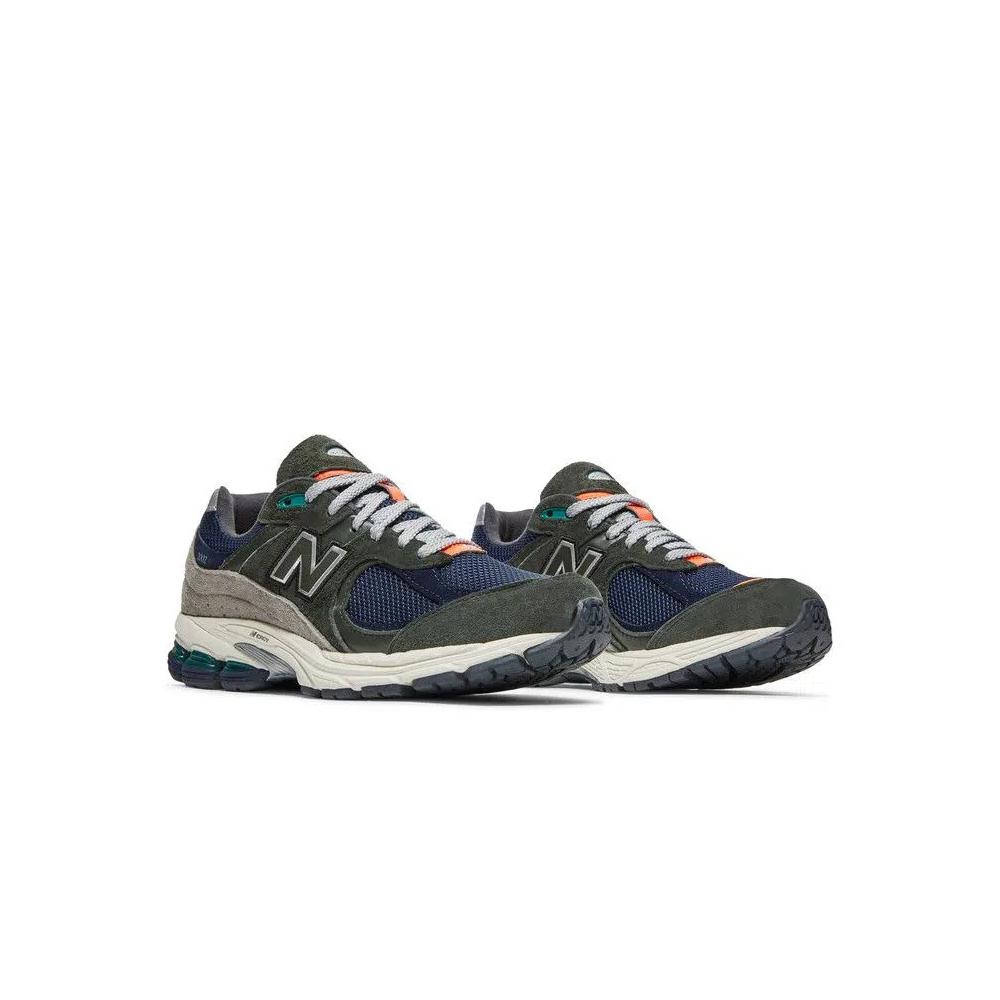 Кроссовки New Balance 2002 'Defense Green Natural Indigo' 8