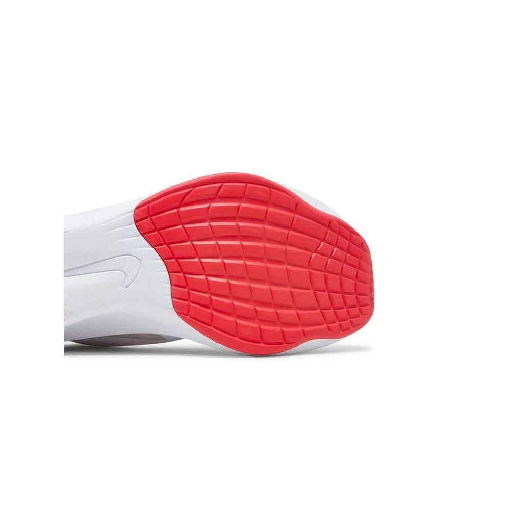 Кроссовки Nike Zoom Fly 4 'Platinum Tint Siren Red' 5