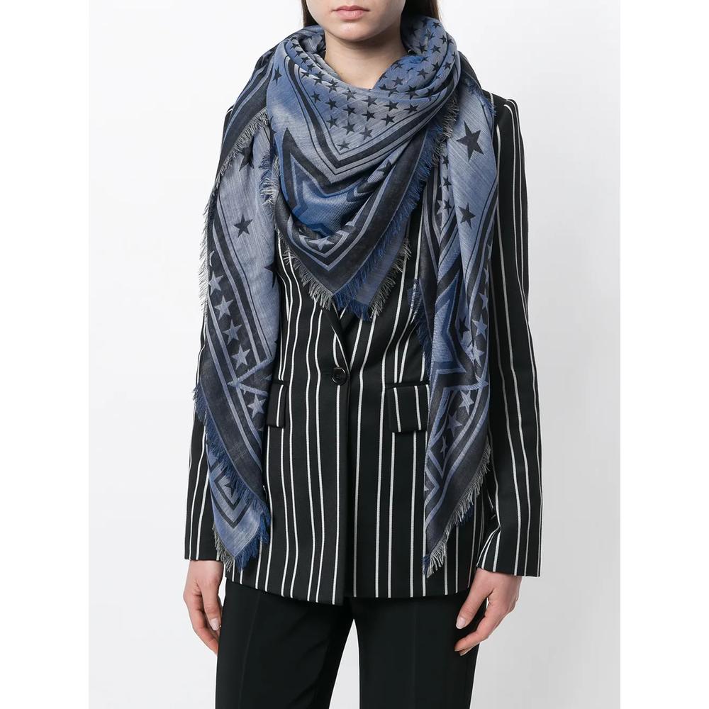 star print scarf 2