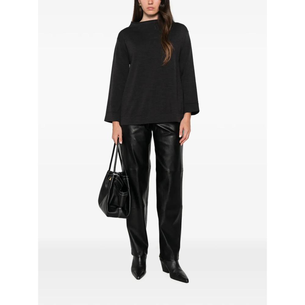 boat-neck sweater 2