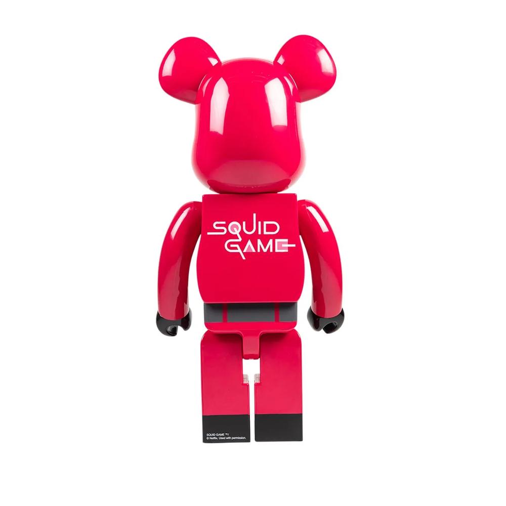 Фигурка Be@rbrick Guard из коллаборации с Squid Game 2