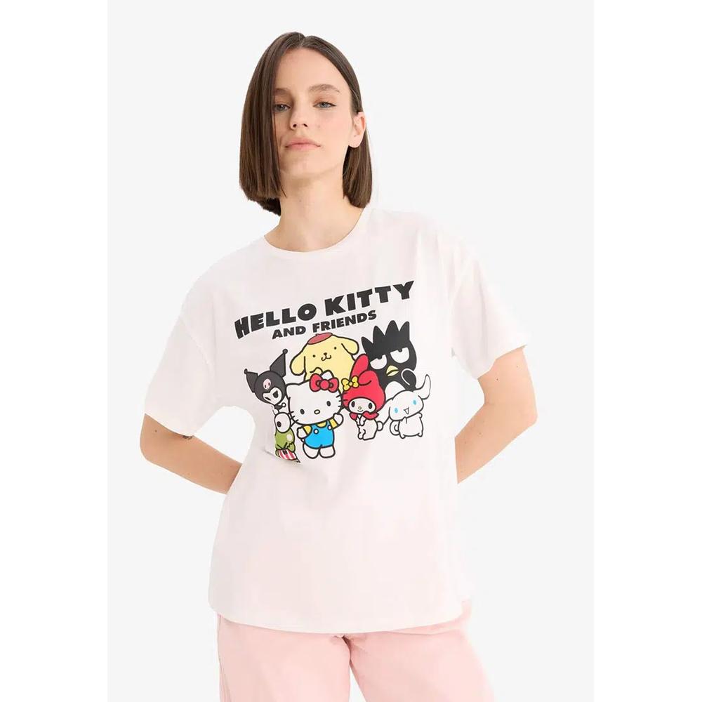 Футболка оверсайз Hello Kitty 1