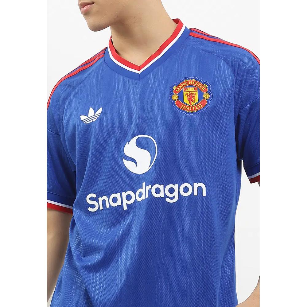 Выездная форма Manchester United 26/27 3
