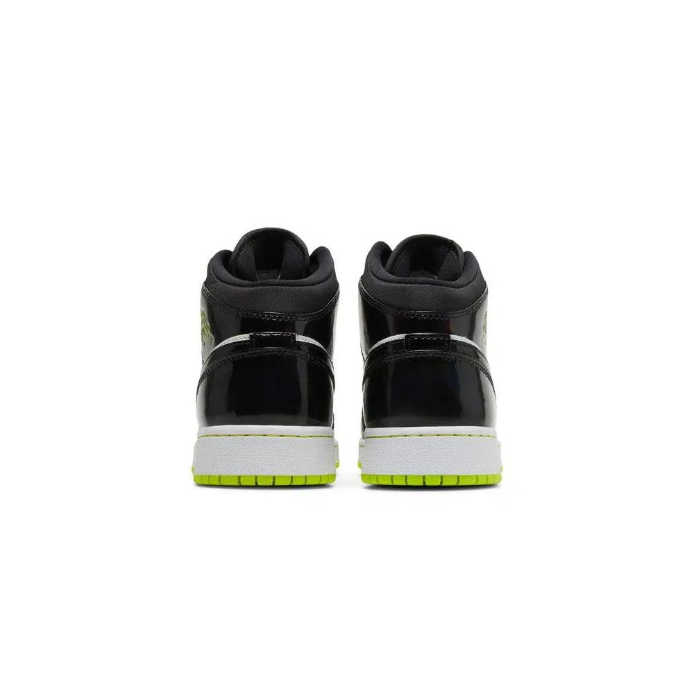 Кроссовки Air Jordan 1 Mid SE GS 'Black Cyber' 6