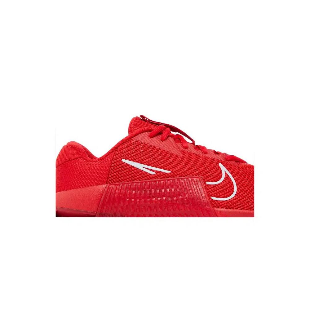 Кроссовки Nike Metcon 9 'University Red' 2