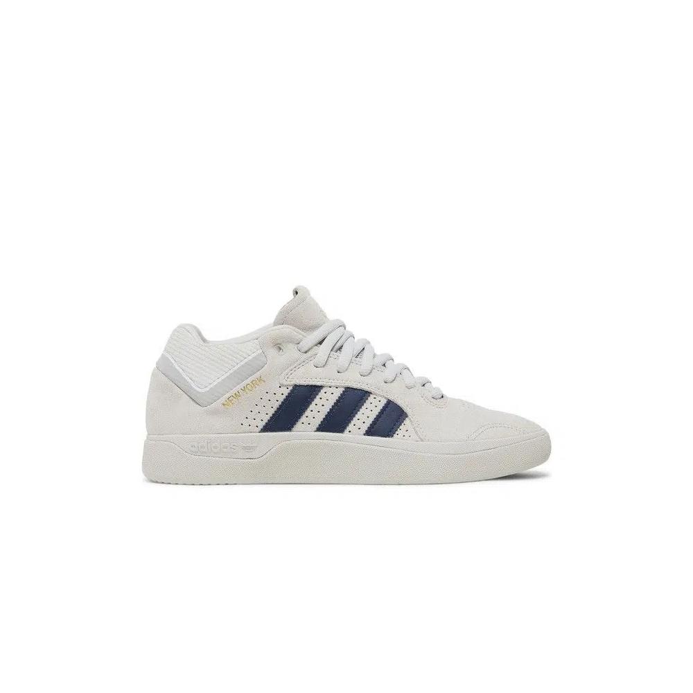 Кроссовки Adidas Tyshawn 'New York' 1