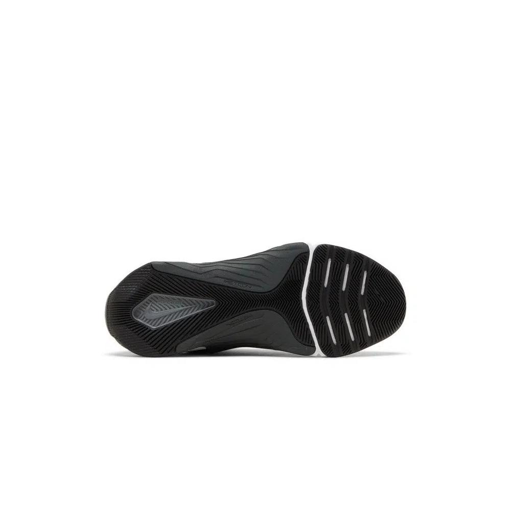 Кроссовки Nike Wmns Metcon 8 'Black Dark Smoke Grey' 4