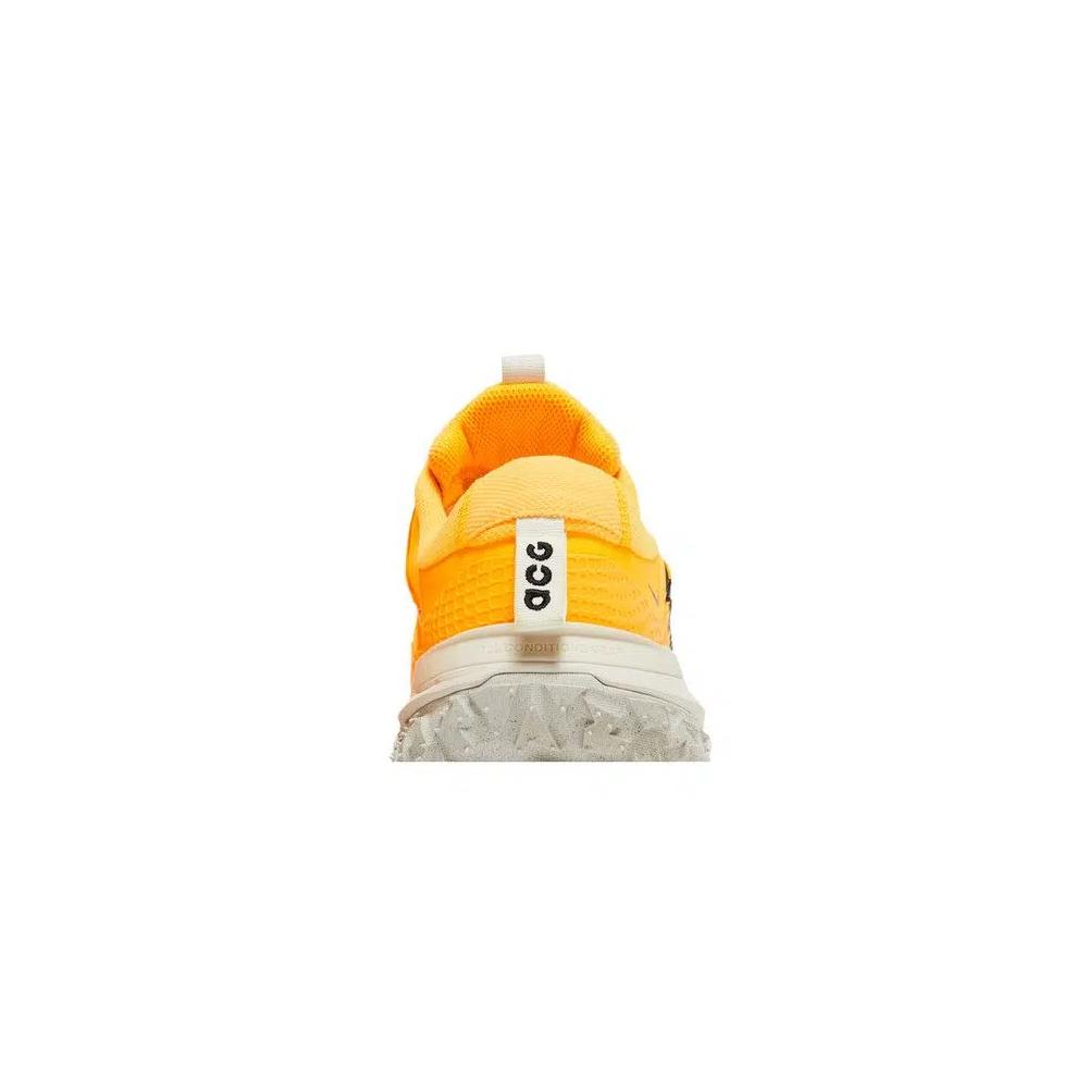Кроссовки Nike ACG Mountain Fly 2 Low 'Laser Orange' 7
