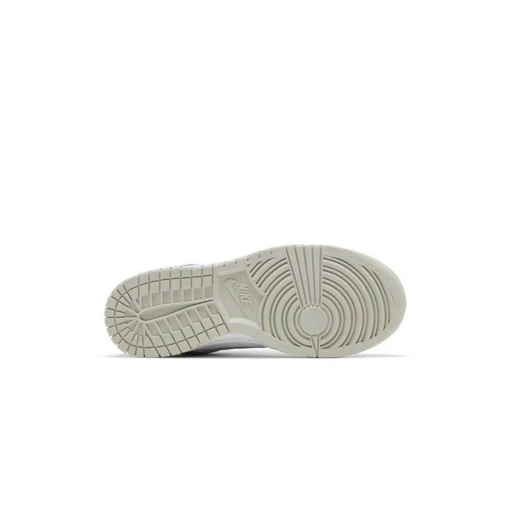 Кроссовки Nike Wmns Dunk Low 'Light Bone Armory Blue' 4