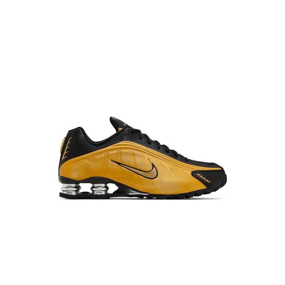 Кроссовки Nike Wmns Shox R4 'Black Metallic Gold' 1