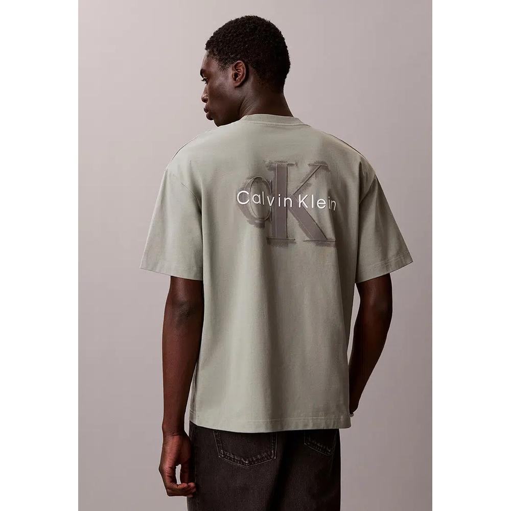 Увеличенная футболка с тисненым монограммой - Calvin Klein Jeans 2