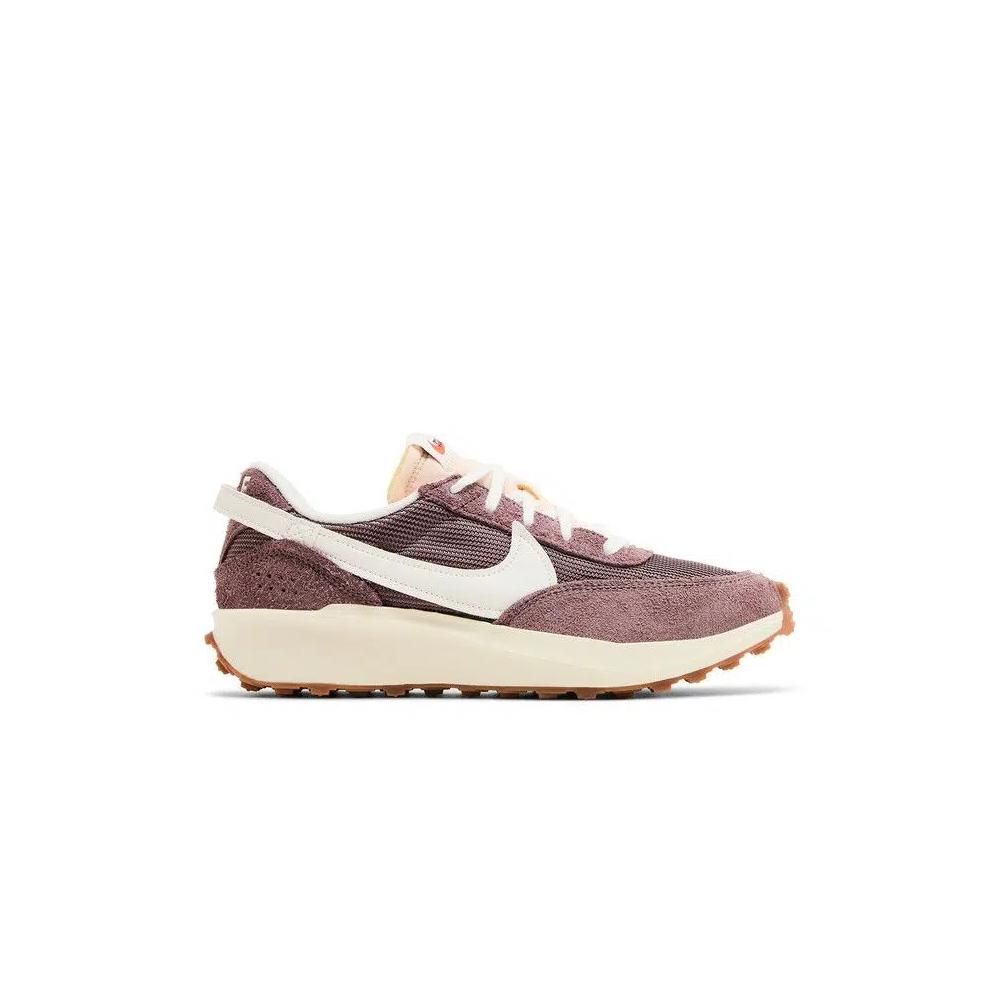 Кроссовки Nike Wmns Waffle Debut Vintage 'Plum Eclipse Sail' 1
