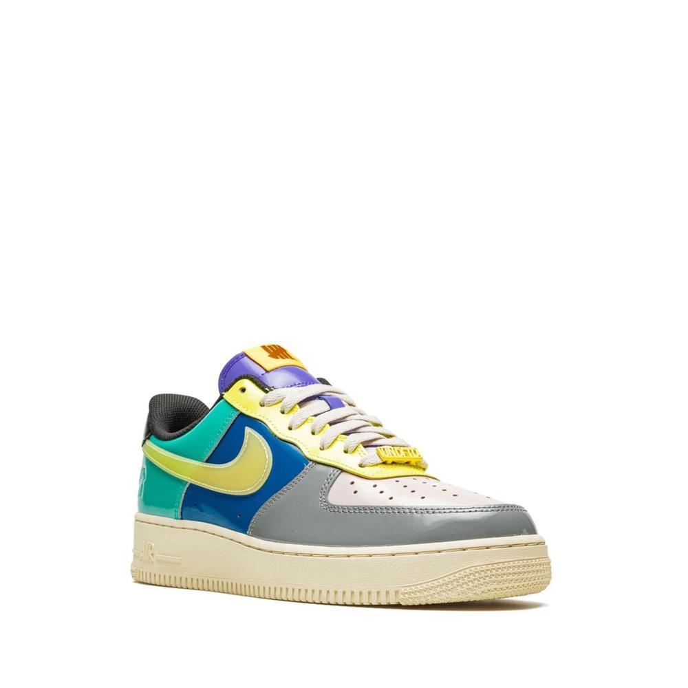 Кроссовки Air Force 1 из коллаборации с Undefeated 2