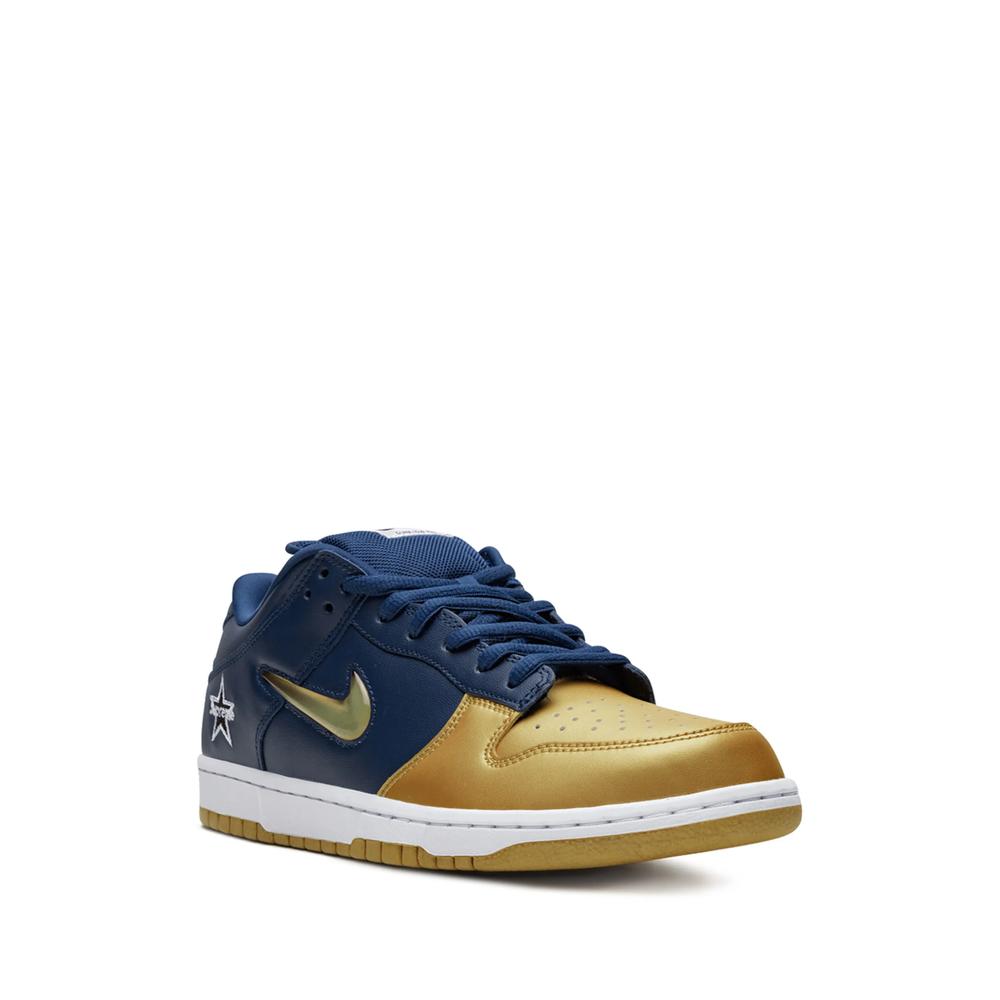 Кроссовки SB Dunk Low OG из коллаборации с Supreme 2