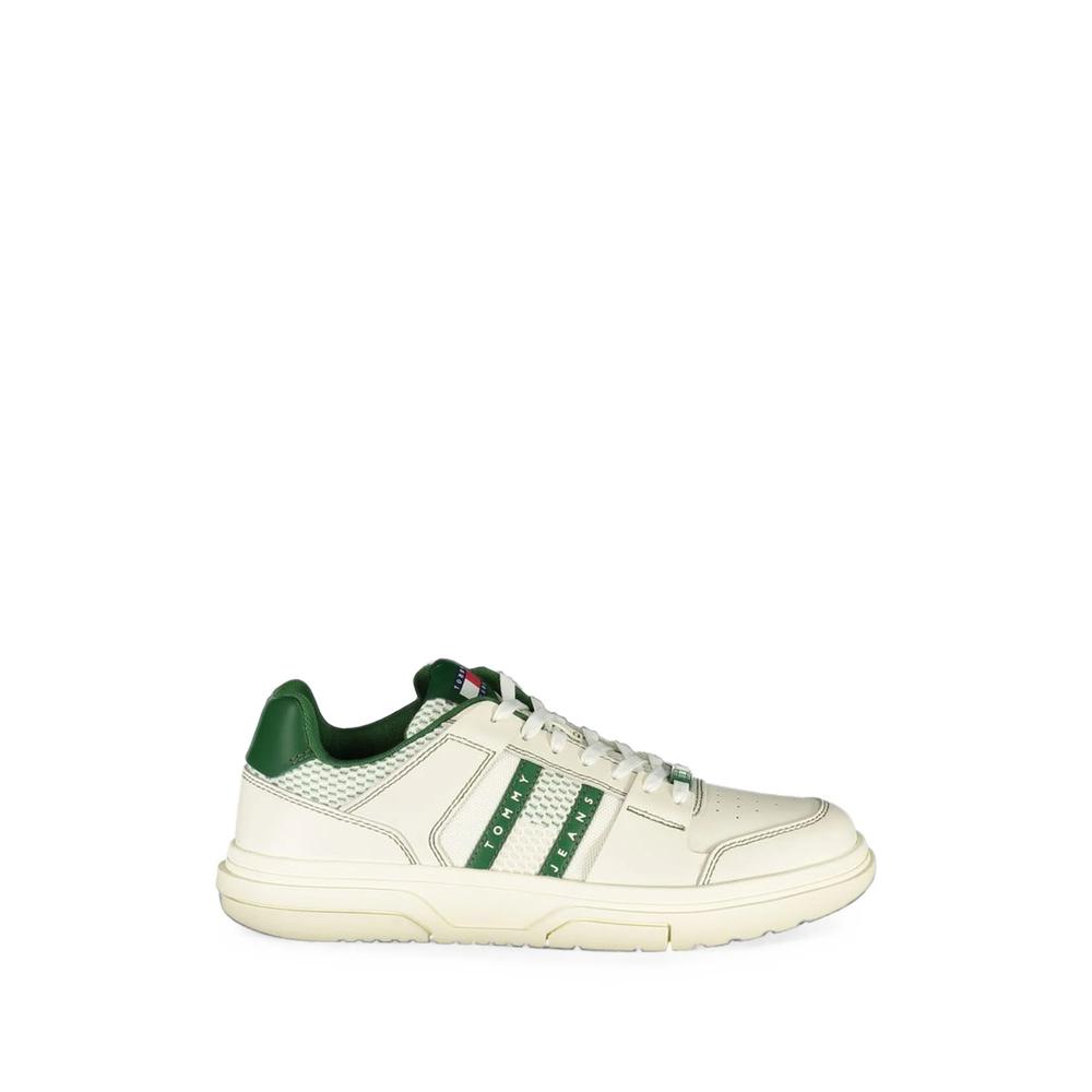 low-top sneakers 1