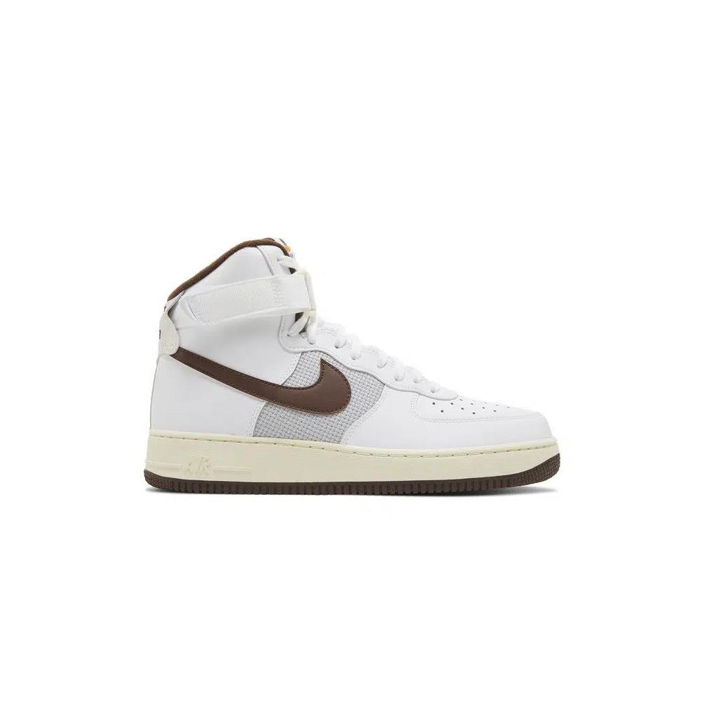 Кроссовки Nike Air Force 1 High '07 'White Light Chocolate' 1